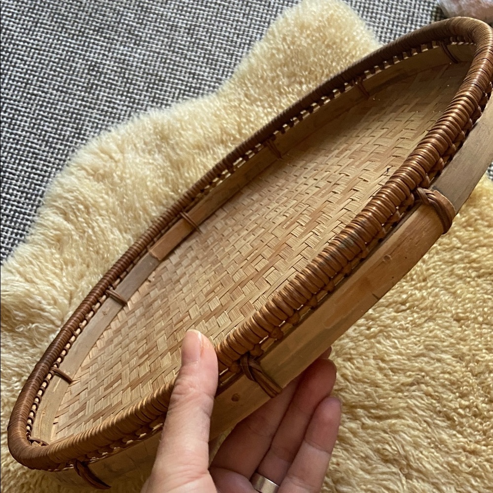 Vintage Wicker Tray - Picture 2 of 2